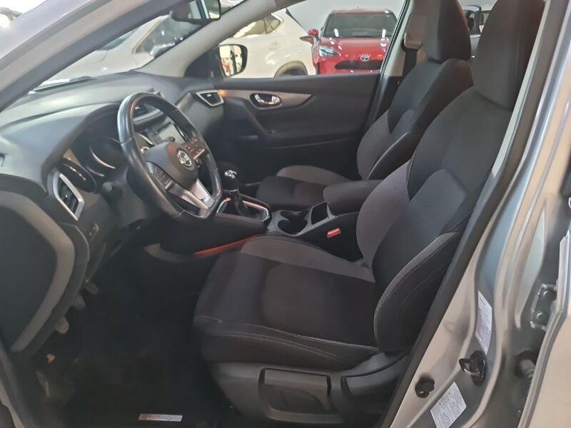 Nissan Qashqai Qashqai 1.2 DIG-T N-Connecta
