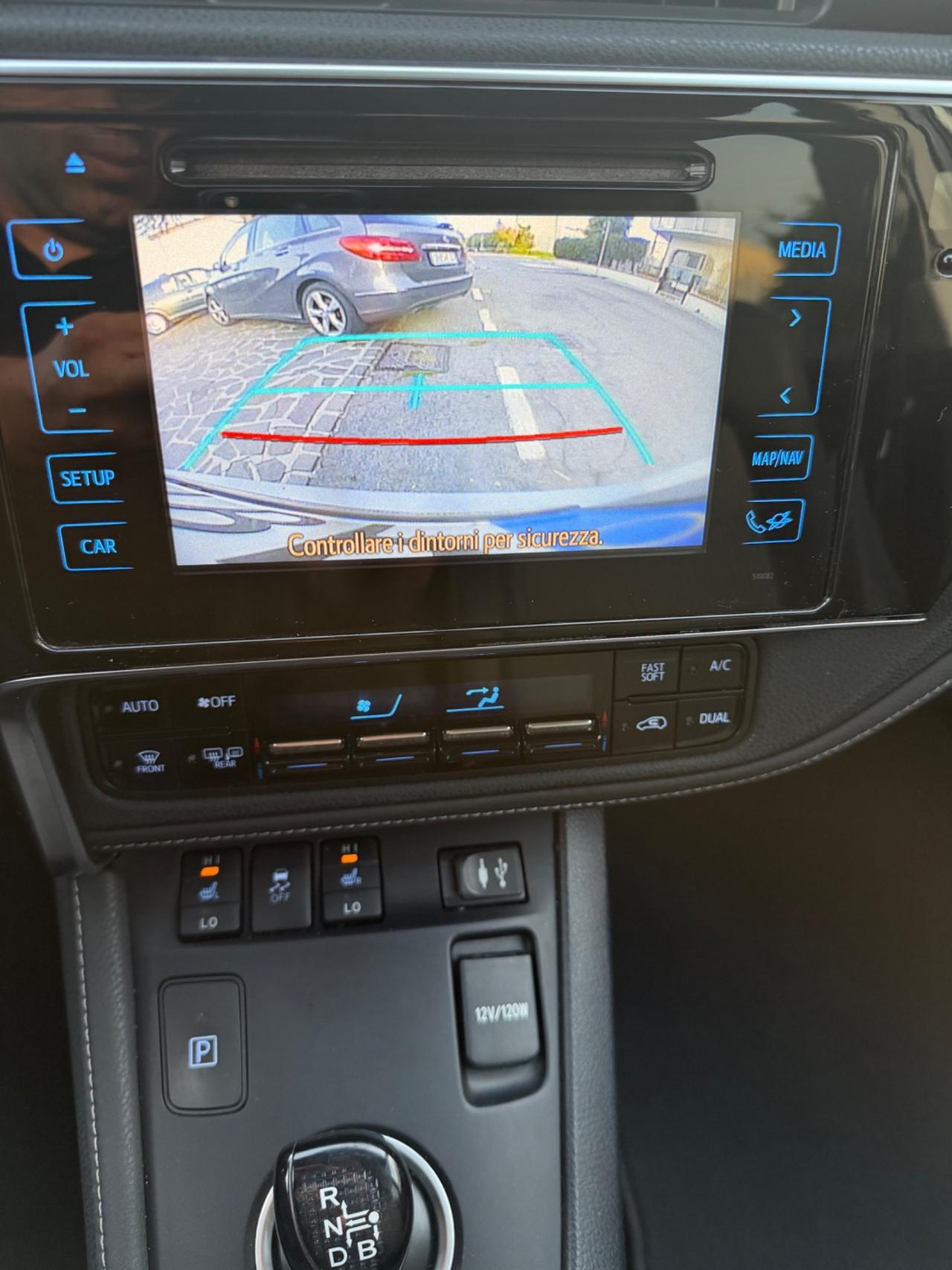 Toyota Auris Touring Sports 1.8 Hybrid Active