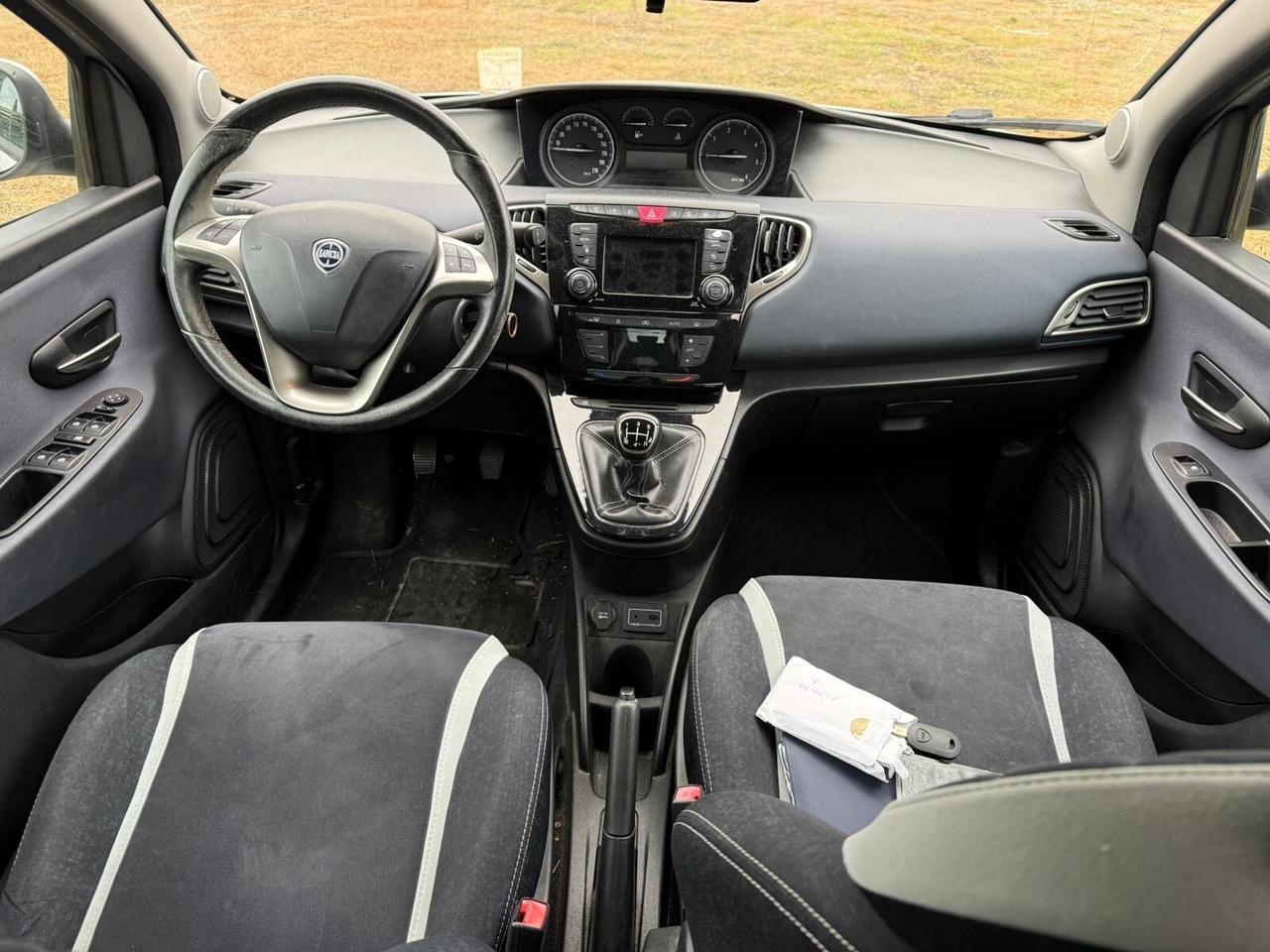 Ypsilon 1.3 MJT 16V 95 CV 5 porte S&S Platinum