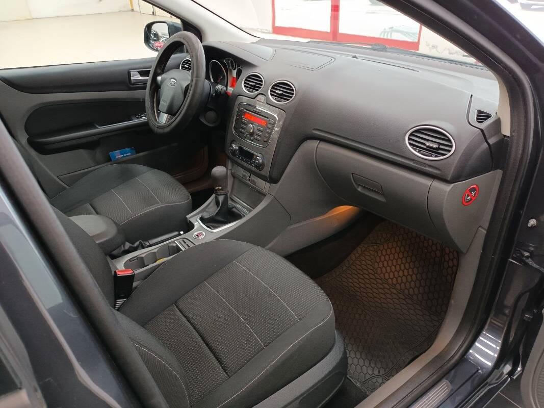 Ford Focus 1.6 tdci Titanium 110 cv