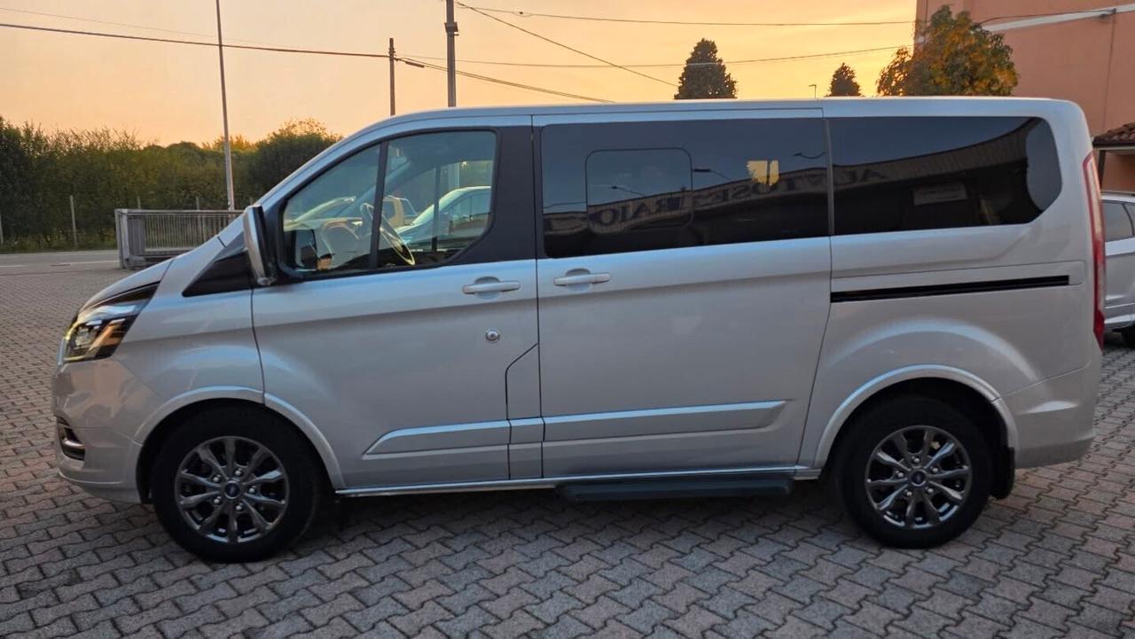 Ford Tourneo Custom 2.0 130CV Titanium 9 posti