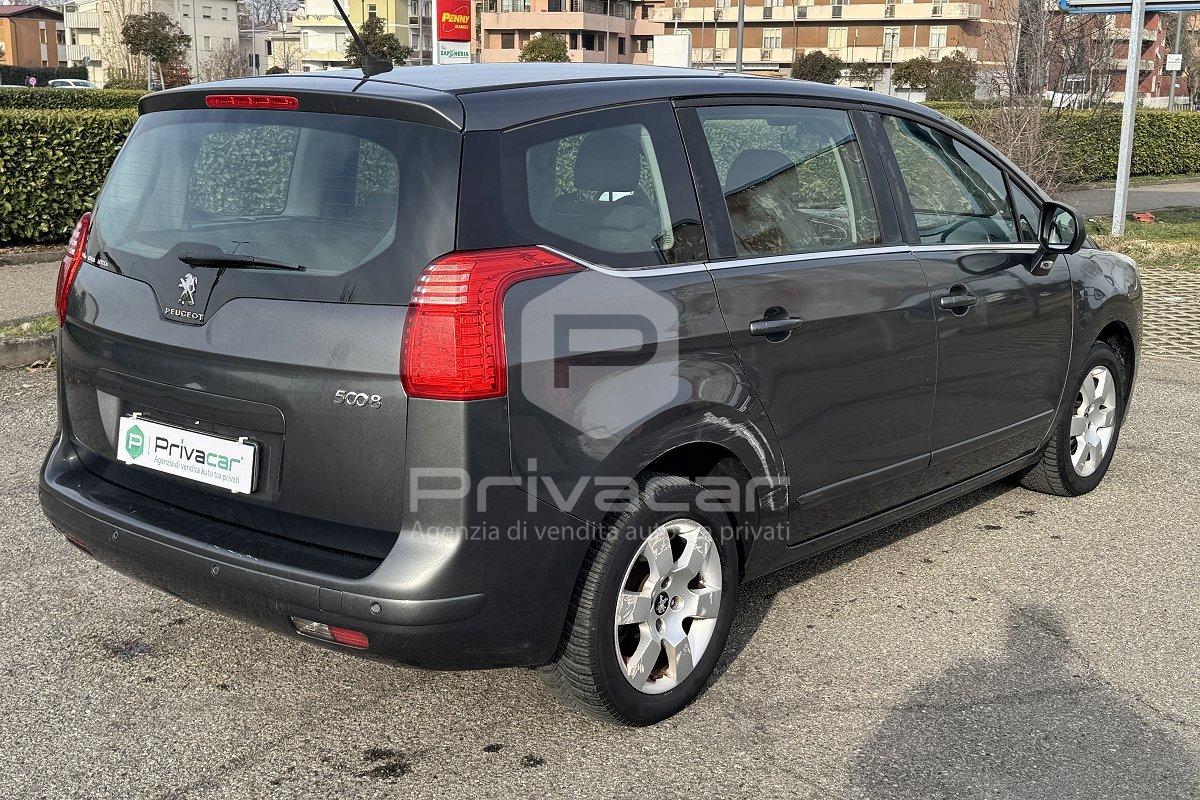 PEUGEOT 5008 1.6 HDi 115CV Business