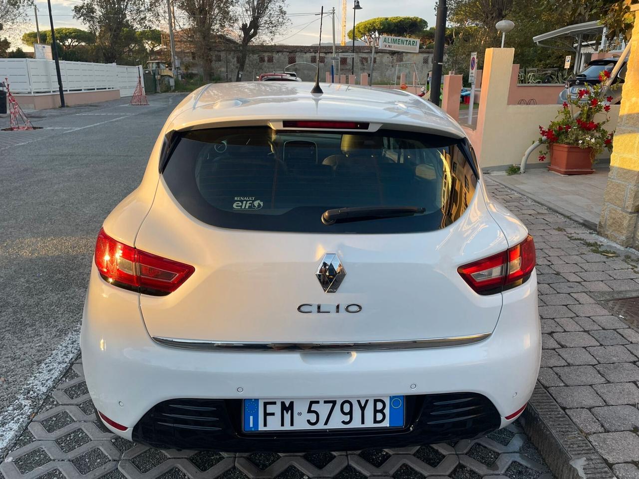 Renault Clio TCe 12V 90 CV GPL UNICO PROPRIETARIO GARANZIA 12 MESI RINNOVABILE FINO A 36 MESI