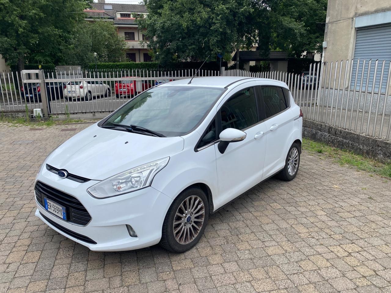 Ford B-Max 1.5 TDCi 75 CV Titanium