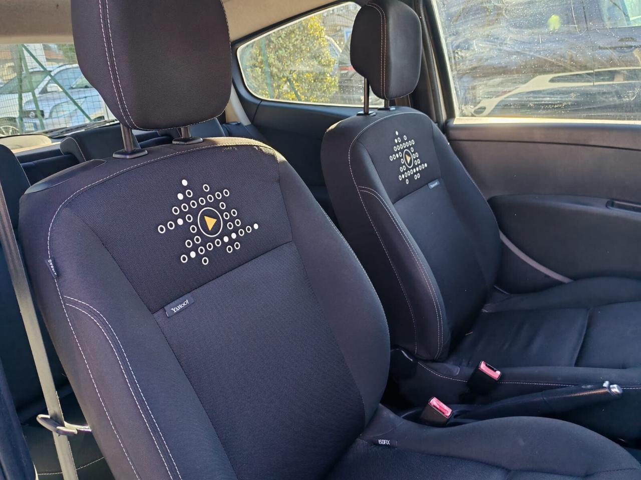 Renault Clio 1.5 dCi 75CV 3 porte Yahoo!