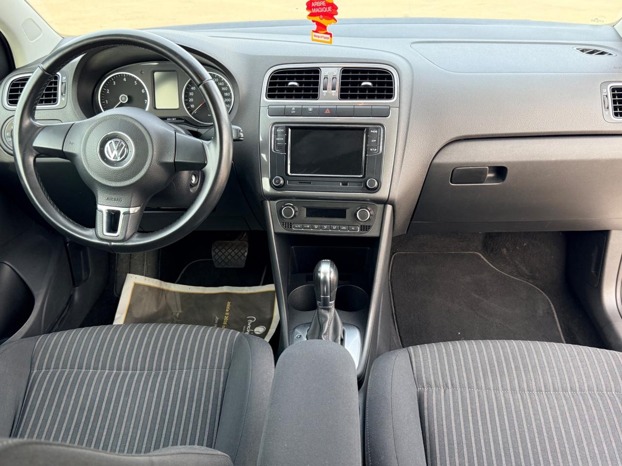 Volkswagen Polo 1.4 DSG 3p. Highline “POCHI KM”