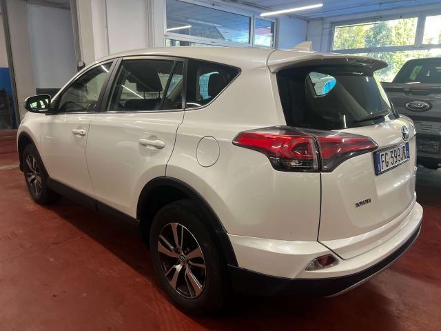 Toyota RAV 4 Rav4 IV Rav4 2.0 d-4d Lounge