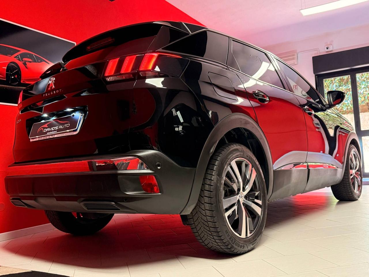 Peugeot 3008 BlueHDi 130 S&S EAT8 Allure