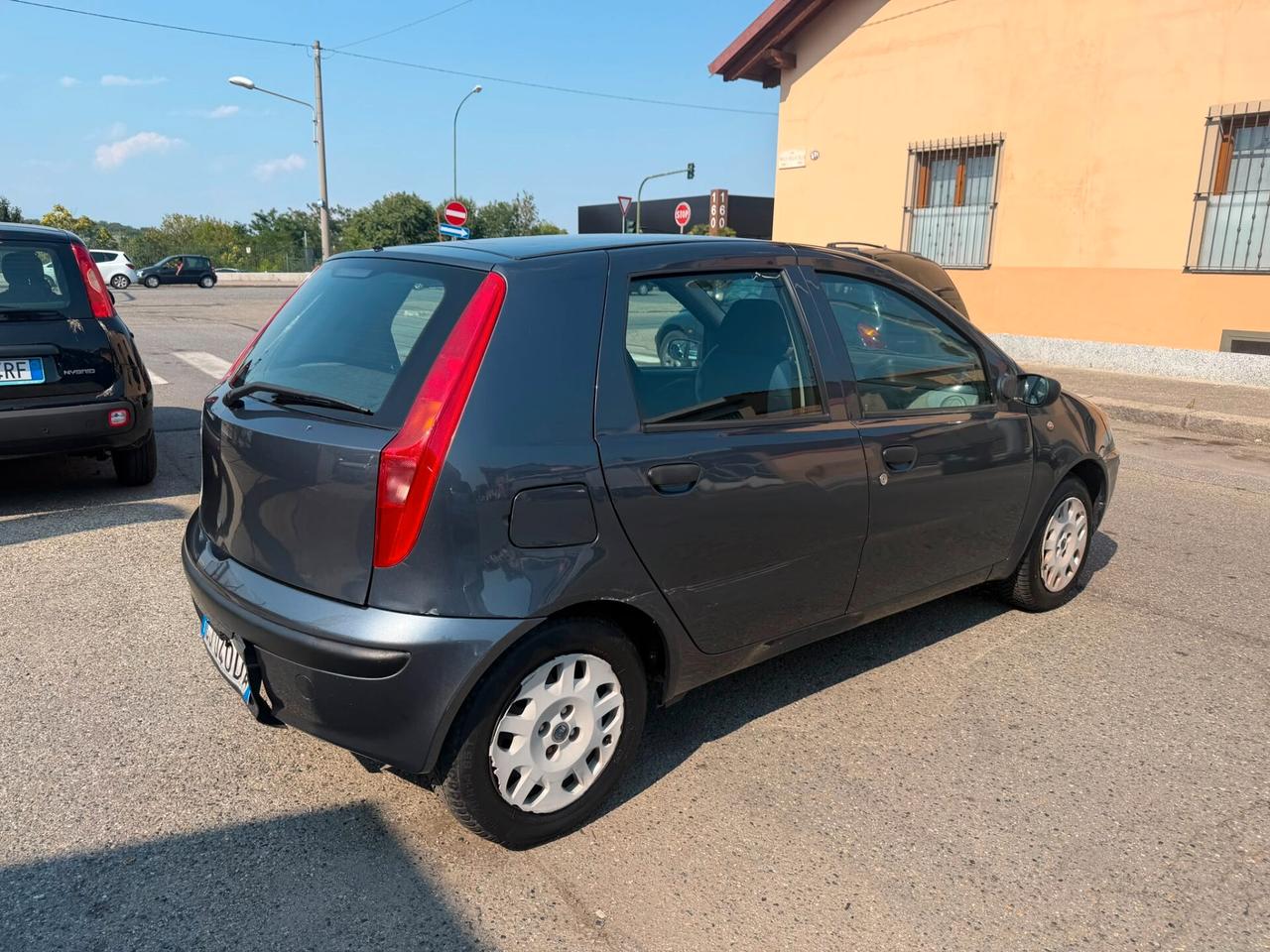 Fiat Punto 1.2i 16V cat 5 porte HLX