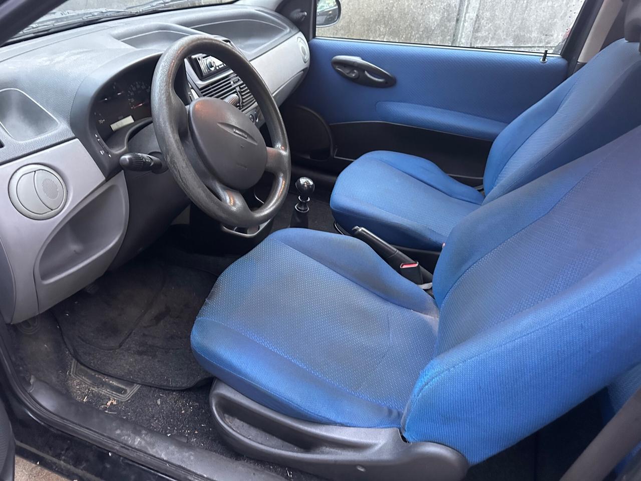 Fiat Punto 1.2 BENZINA NEOPATENTATI