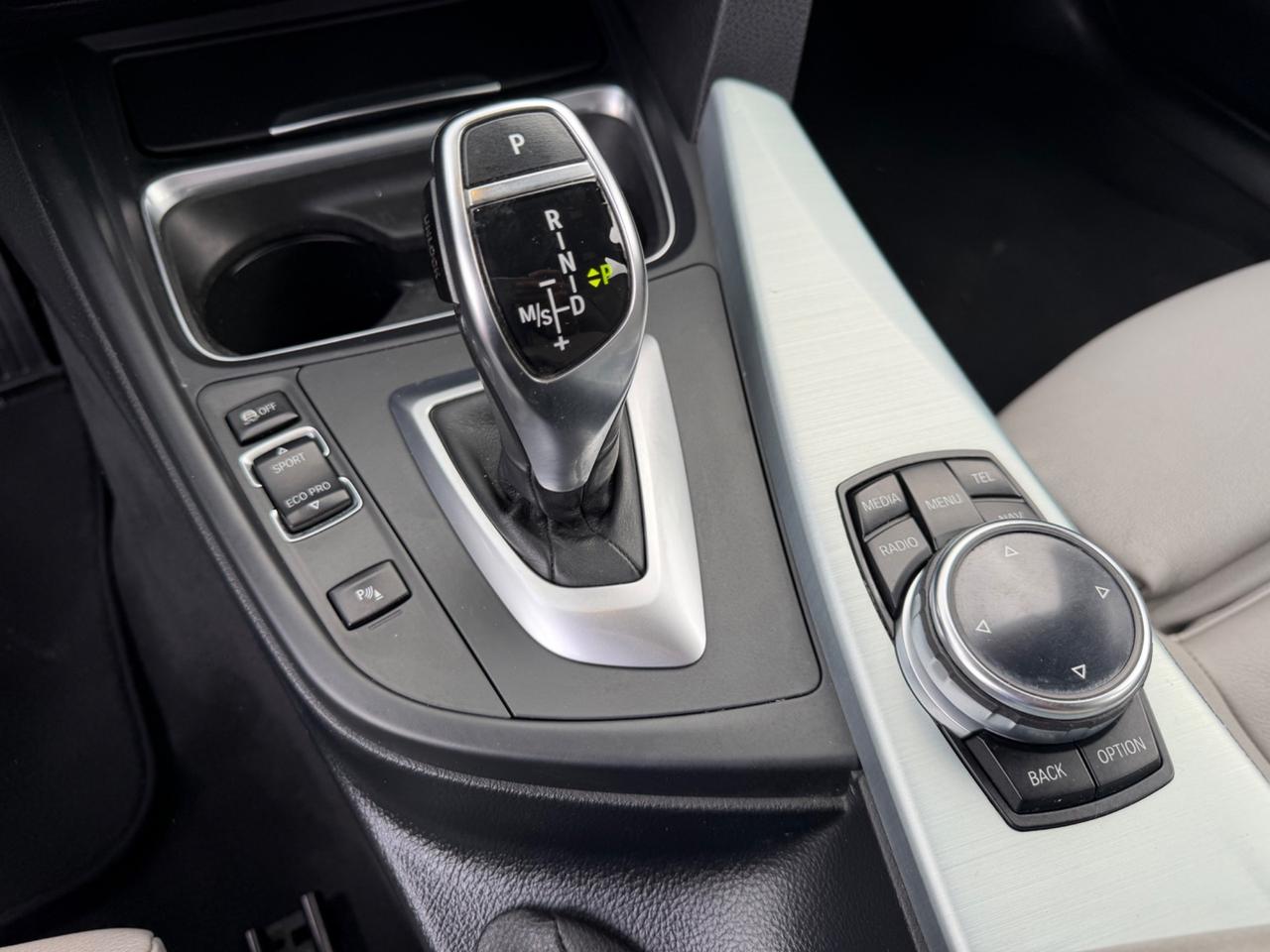 Bmw 320 320d xDrive Touring Msport