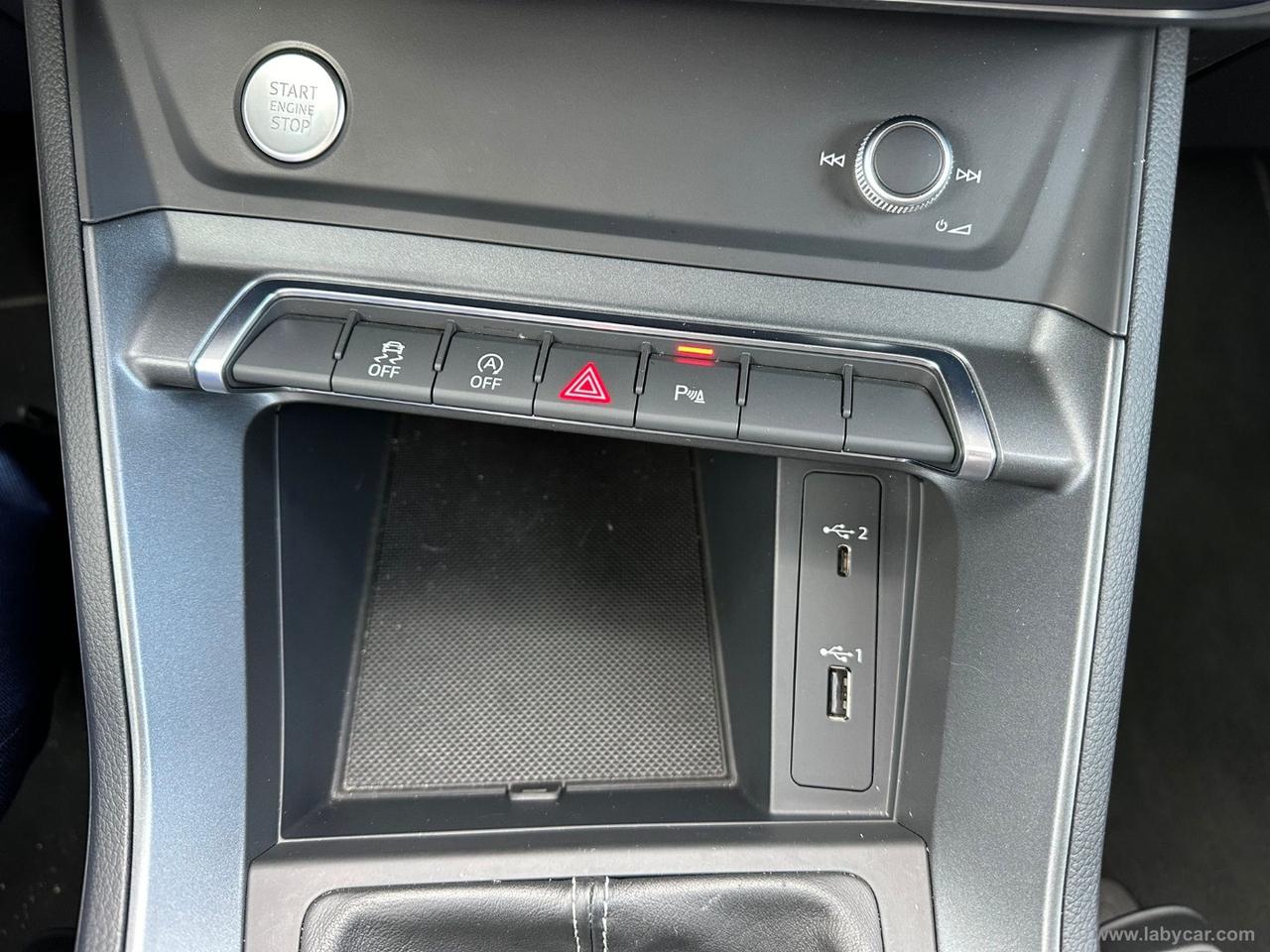AUDI Q3 35 TFSI S line edition