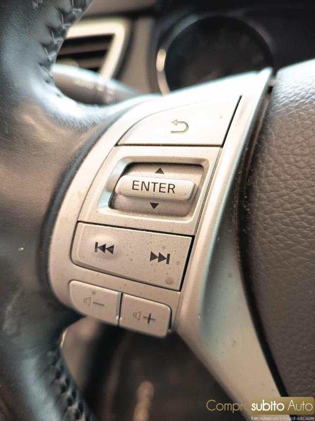 NISSAN Qashqai 1.2 DIG-T Visia