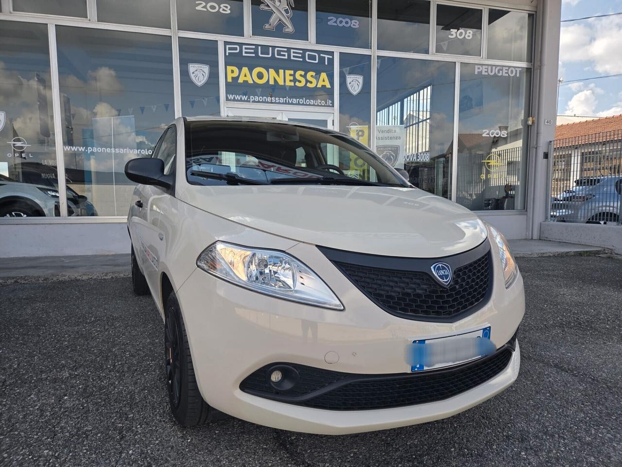 Lancia Ypsilon 1.2 69 CV 5 porte Gold Neopatentati !!