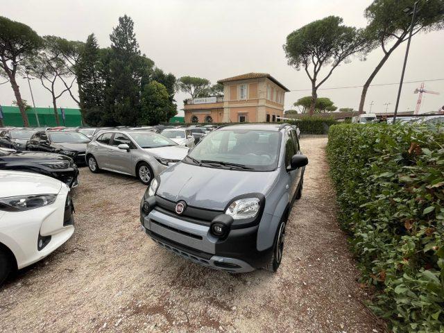 FIAT Panda Cross 1.0 S&S Hybrid CLIMA apple car play