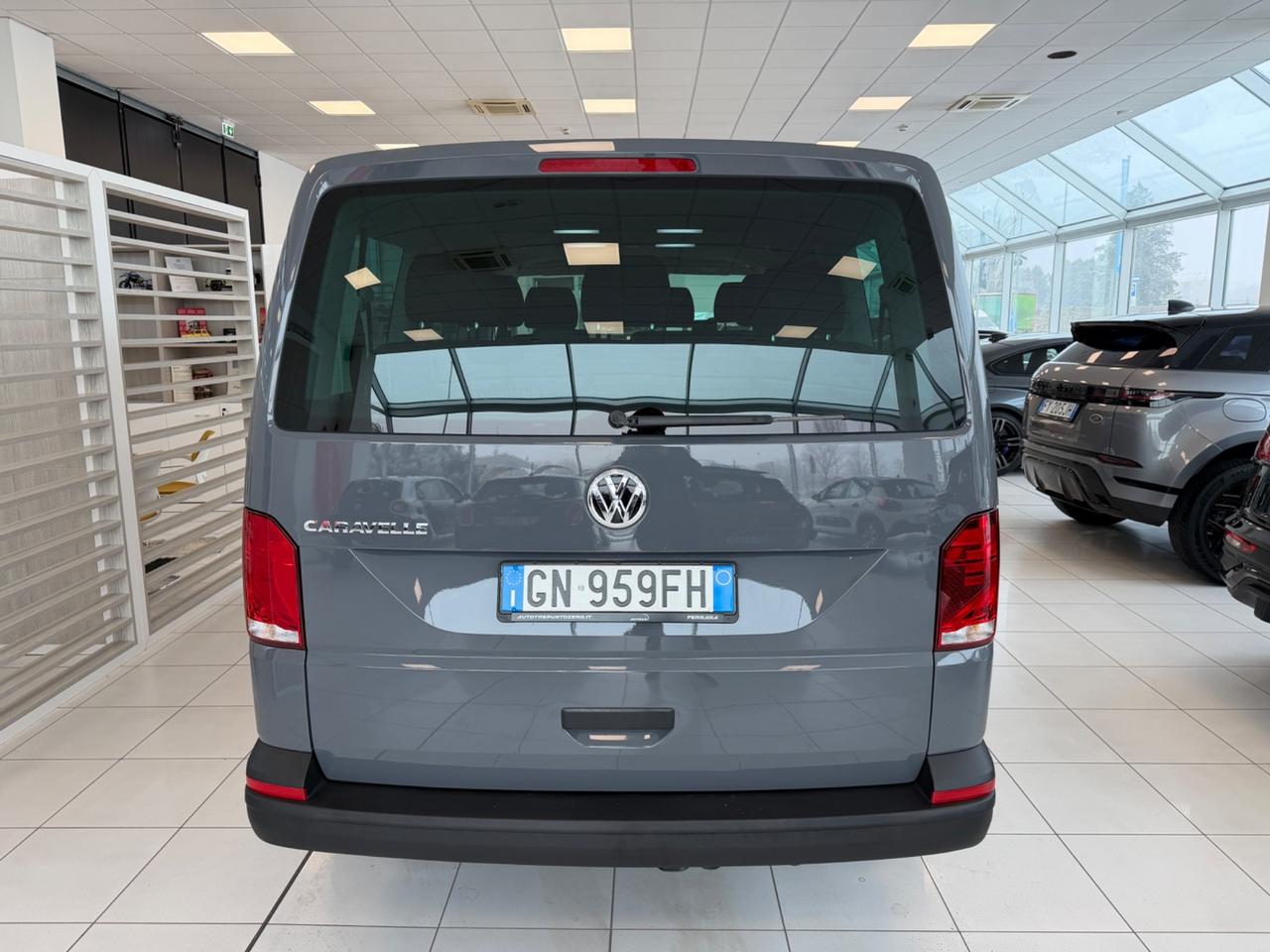 Volkswagen Caravelle 2.0 TDI 110CV PC Trendline 9 posti