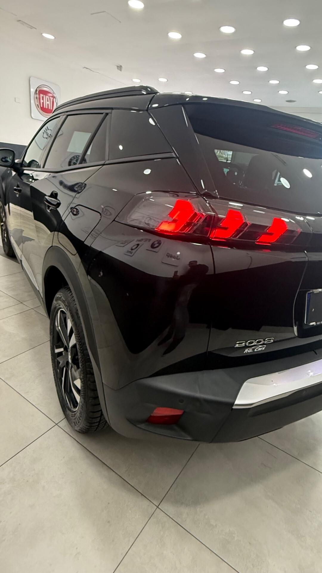Peugeot 2008 BlueHDi 130 S&S EAT8 Allure