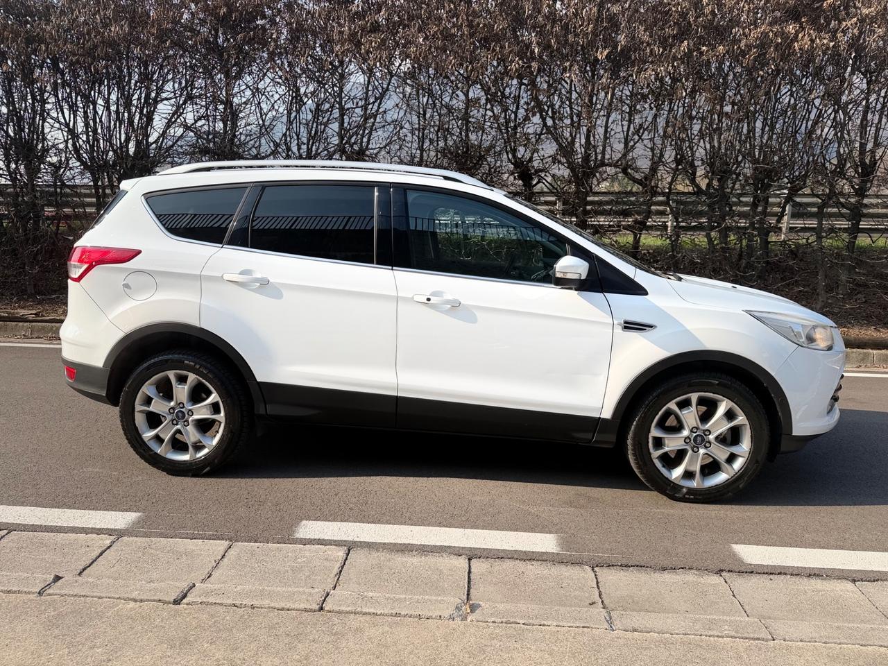 Ford Kuga 2.0 TDCI 163 CV 4WD Powershift Titanium X