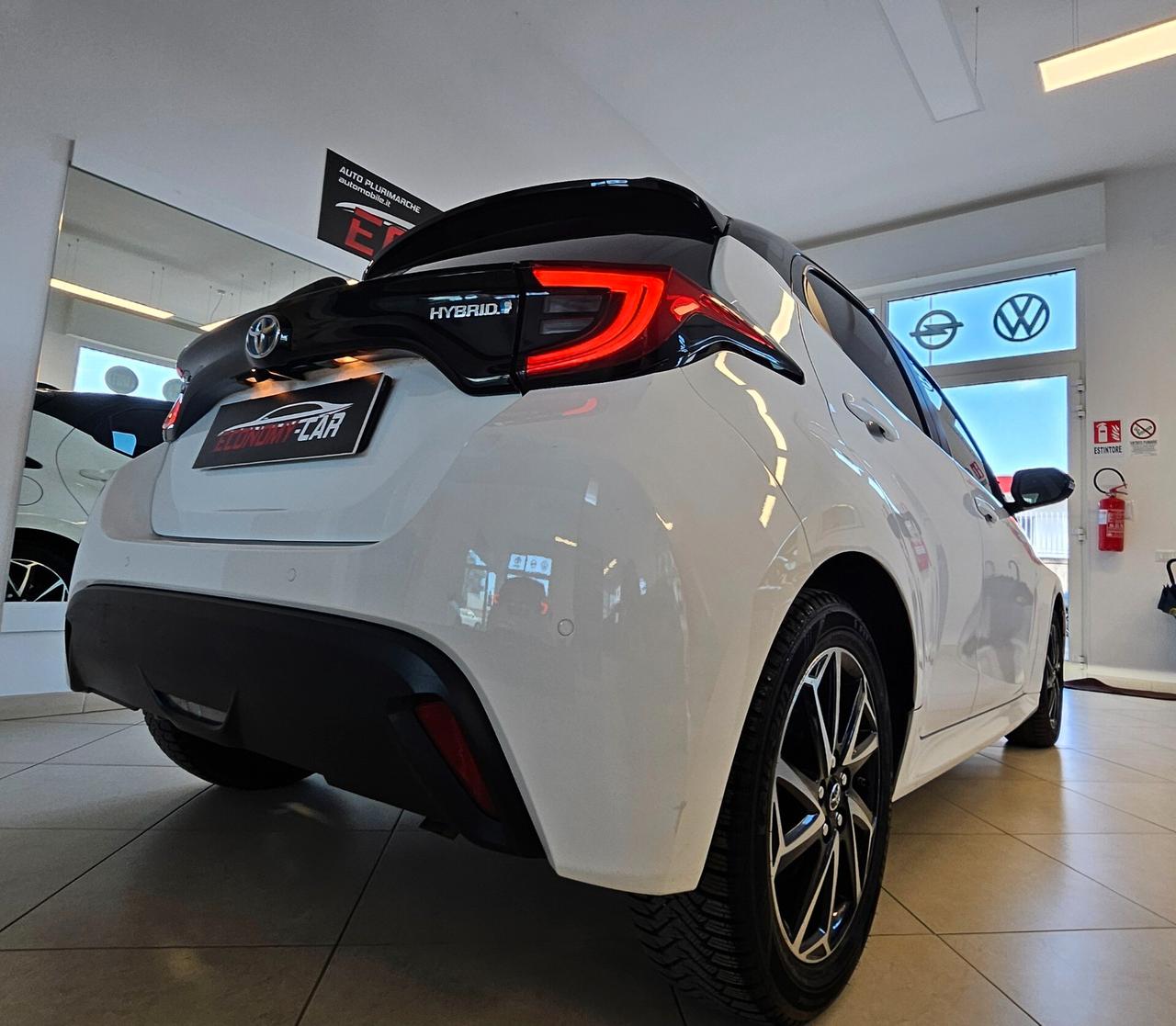 Toyota Yaris 1.5 Hybrid 5 porte Trend