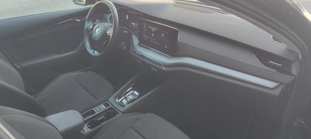 Skoda Octavia 2.0 TDI EVO SCR DSG Wagon Style