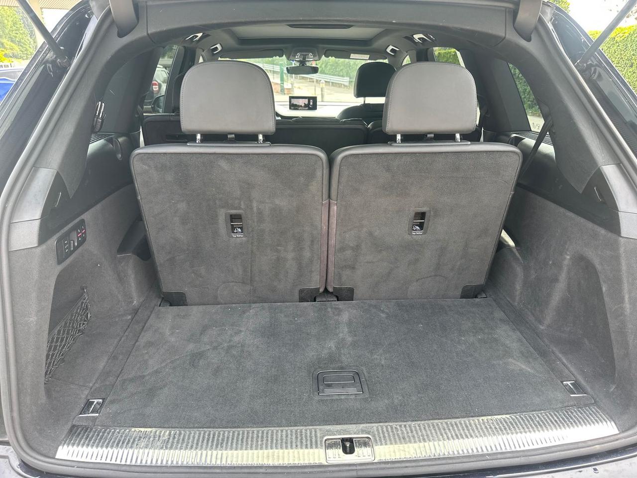 Audi Q7 S Line 3.0 TDI #5846
