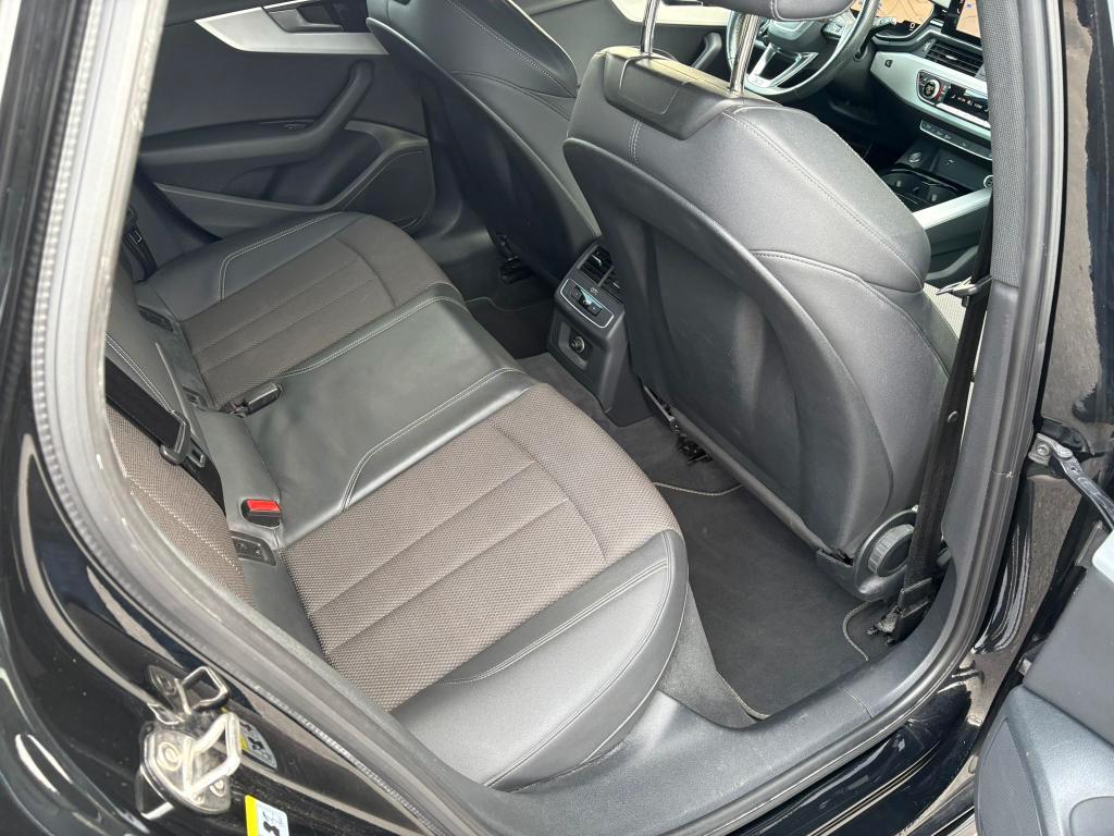 Audi A4 Avant 40 2.0 tdi 204 CV mhev S line edition quattro s-tronic