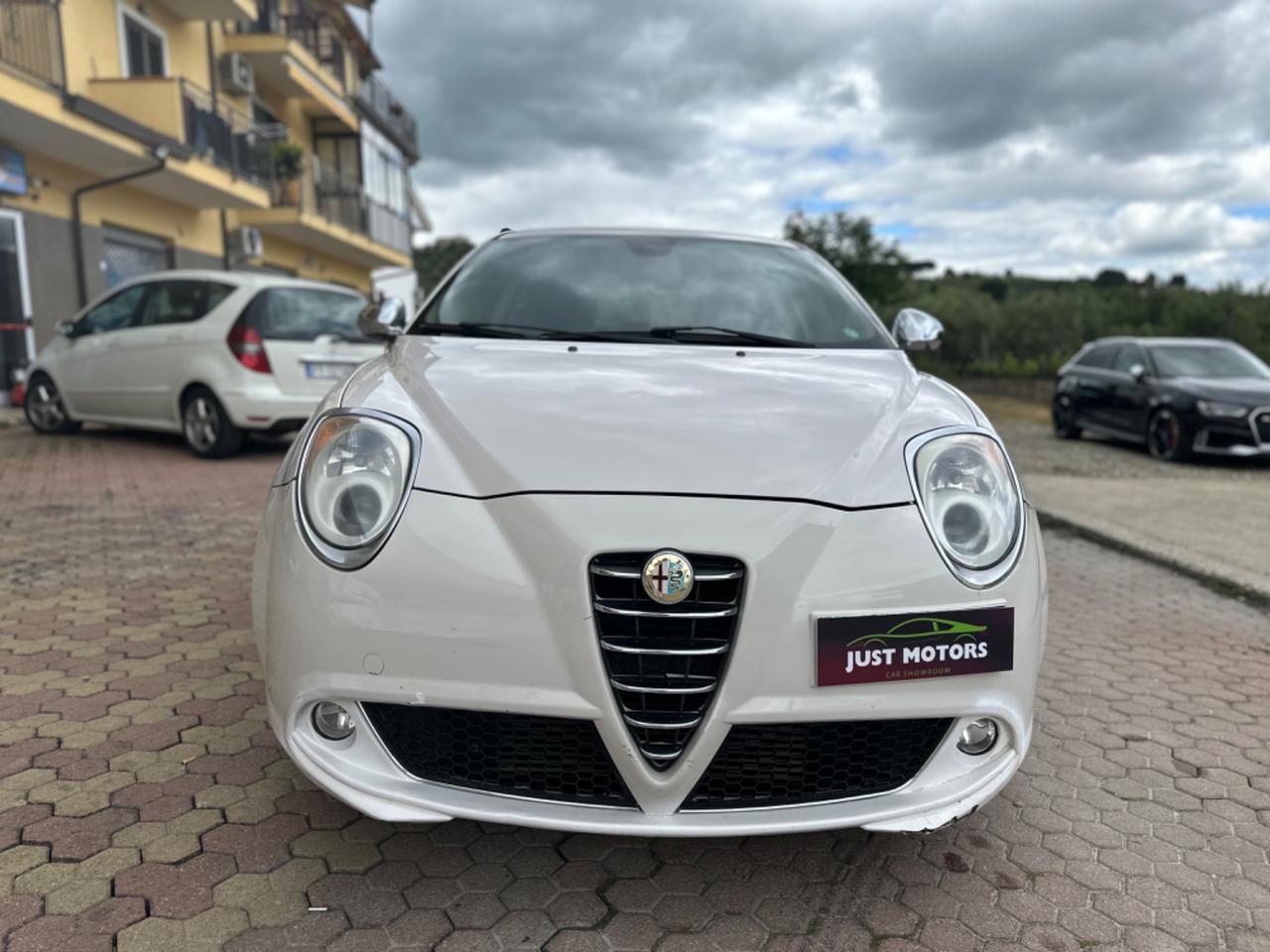 Alfa Romeo MiTo 1.6 JTDm 16V Distinctive Sport Pack