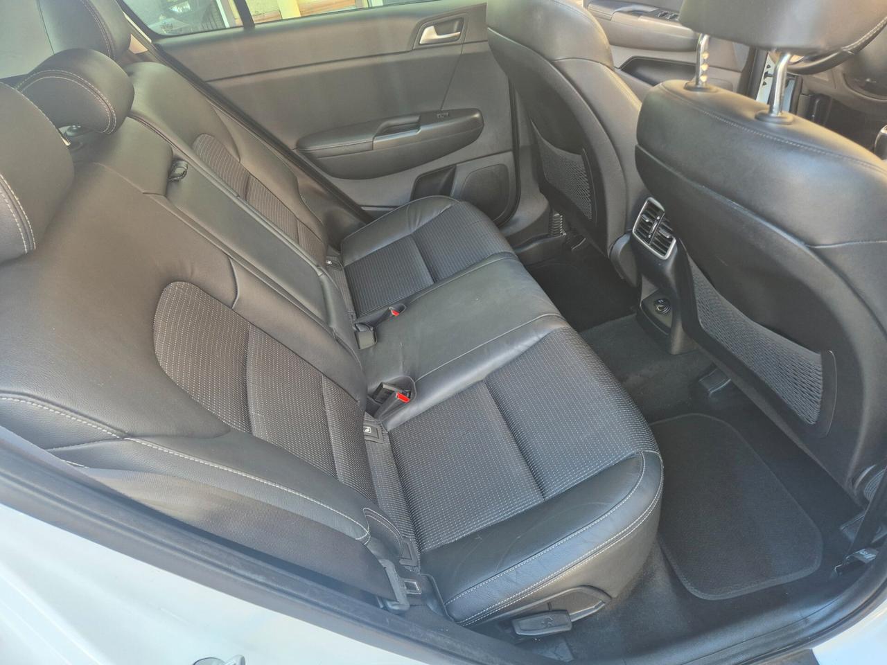 KIA SPORTAGE 1.7 115 CV TETTO APRIBILE XENON KM CERTIF