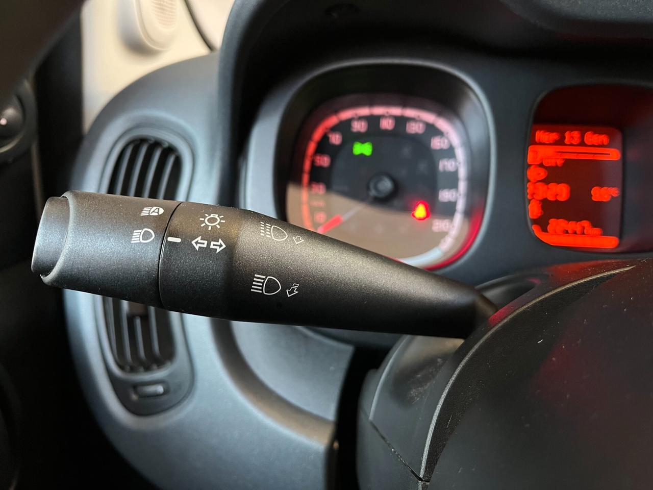 Fiat Panda 1.0 HYBRID 70cv CROSS - PREZZO REALE