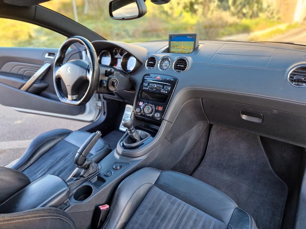 Peugeot RCZ 2.0 HDi 163CV