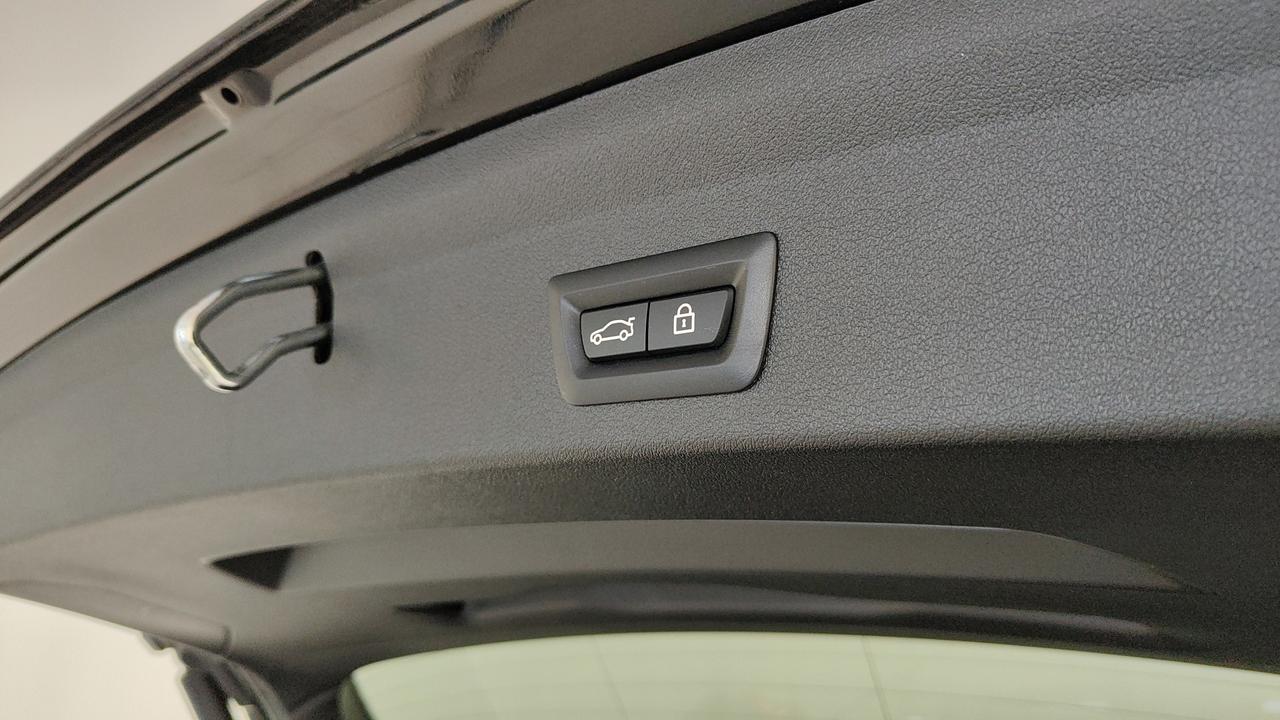 BMW Serie 1 F40 - M 135i xdrive auto