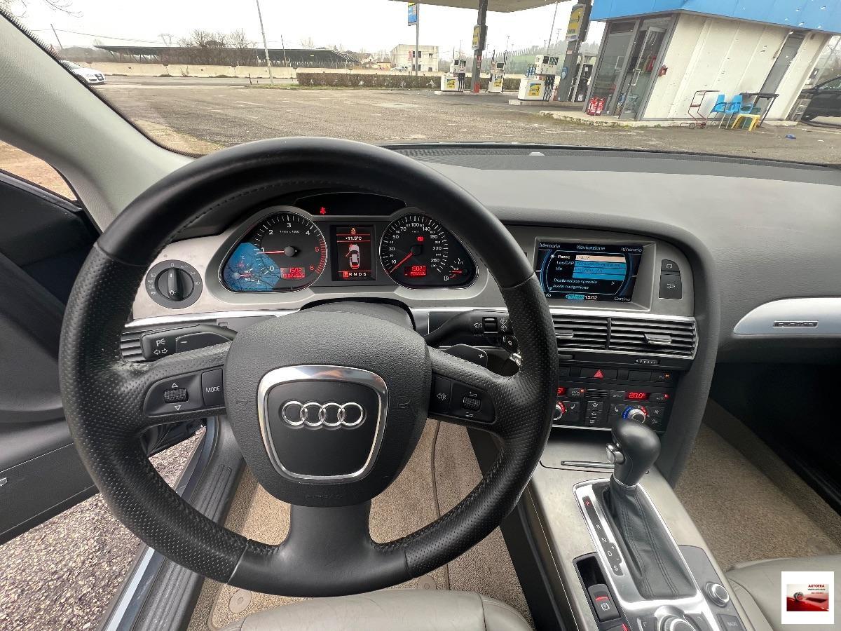 AUDI - A6 allroad quattro