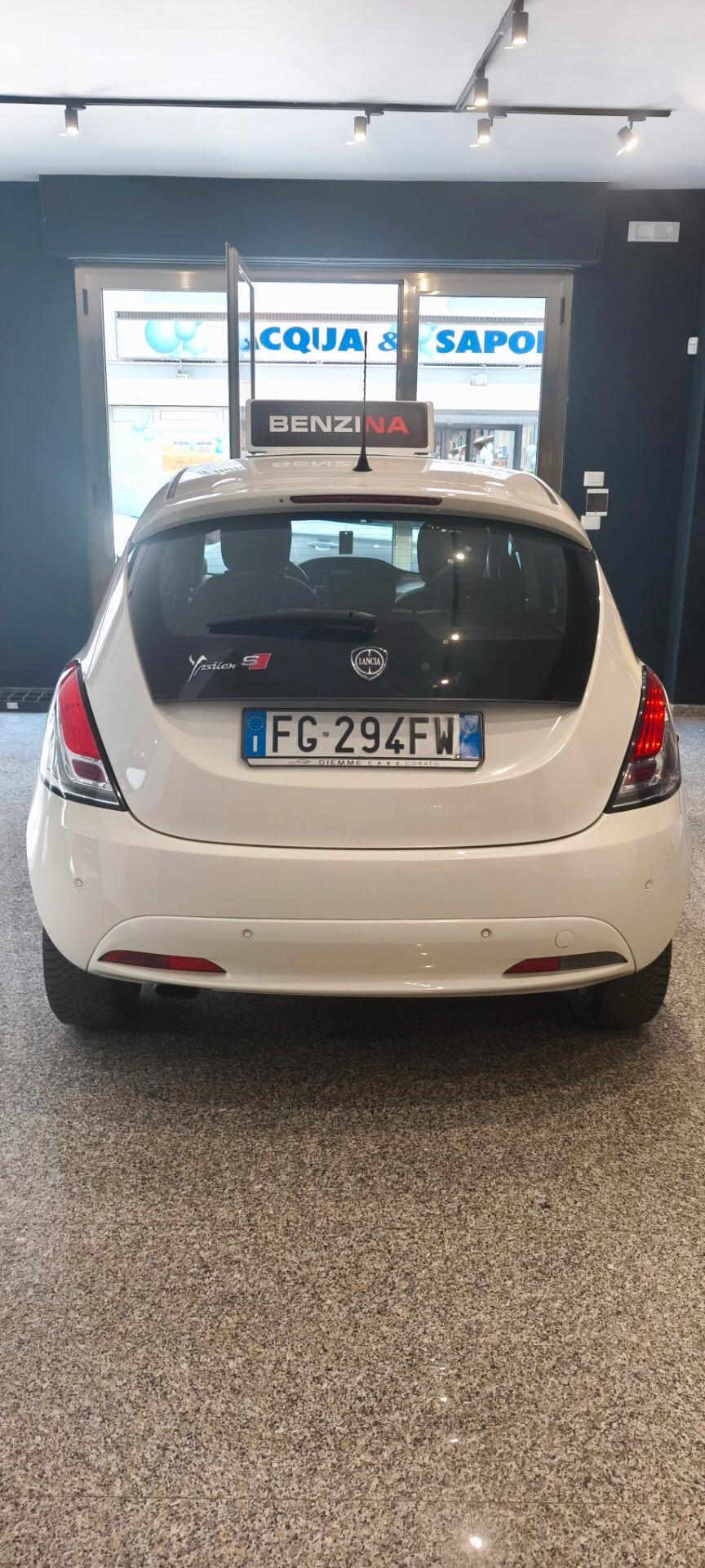 Lancia Ypsilon 1.2 69CV Gold SENSORI 2016
