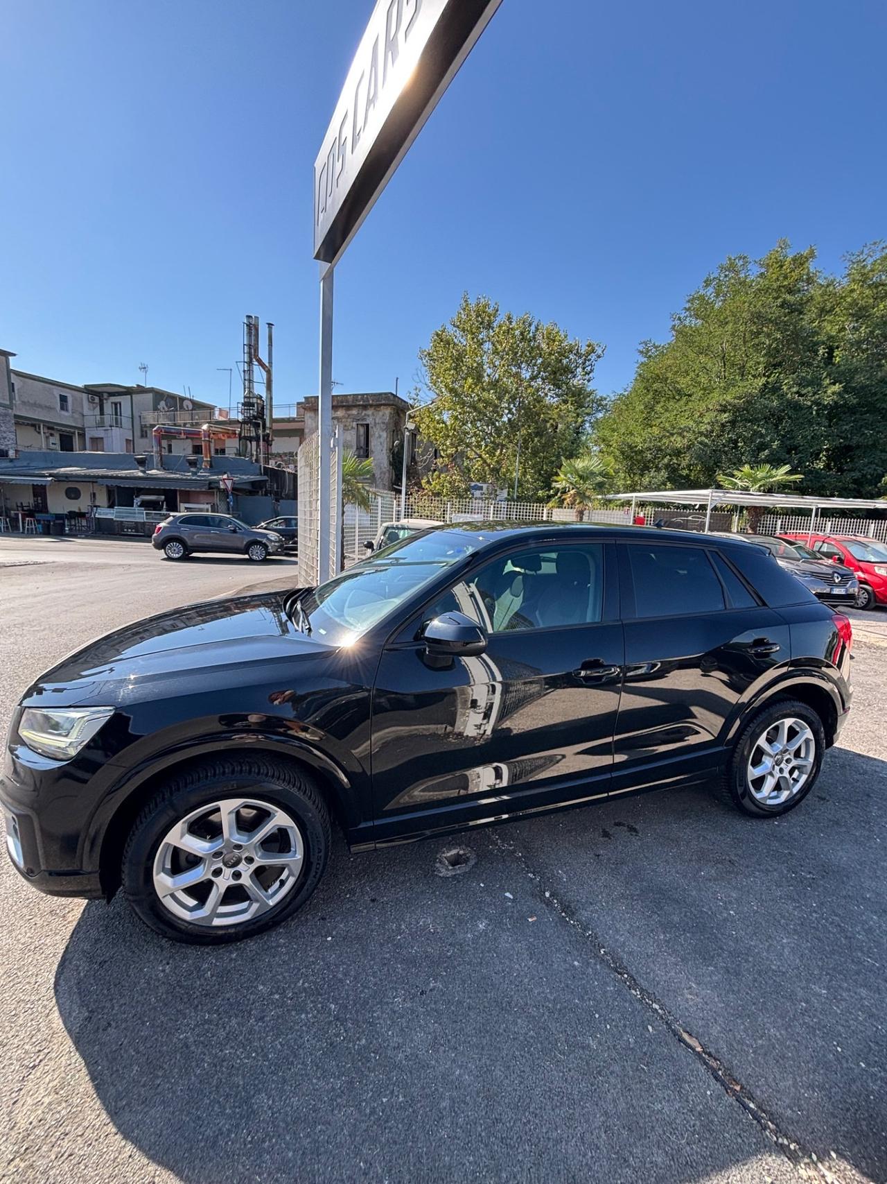 Audi Q2 30 TDI S tronic Business