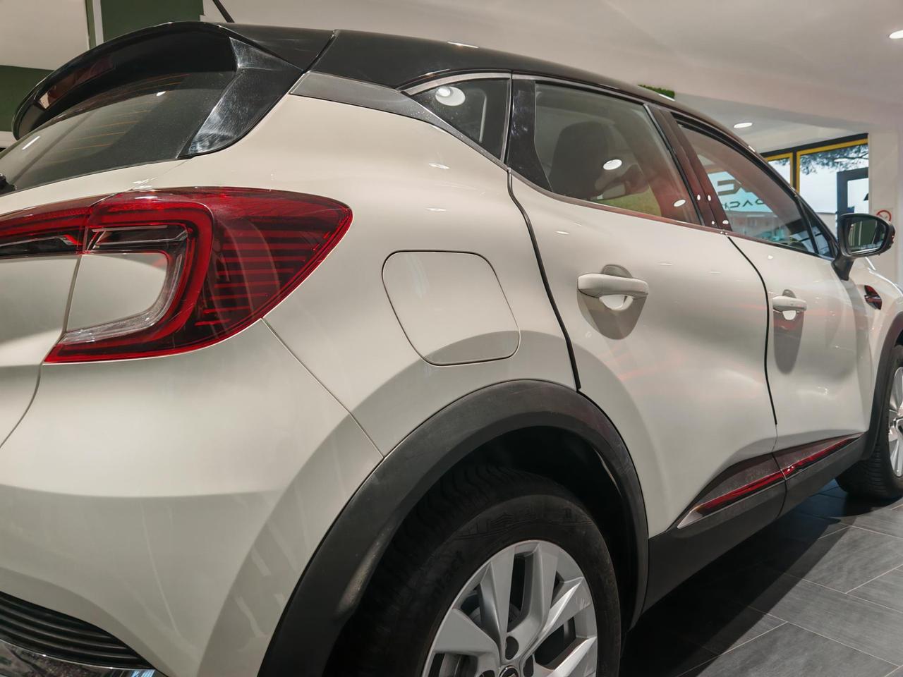 Renault Captur 1.5 blue dci Intens 115cv edc