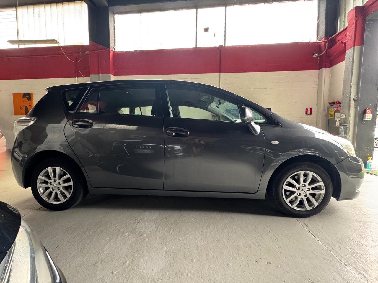 Toyota Verso 2.0 D Sol