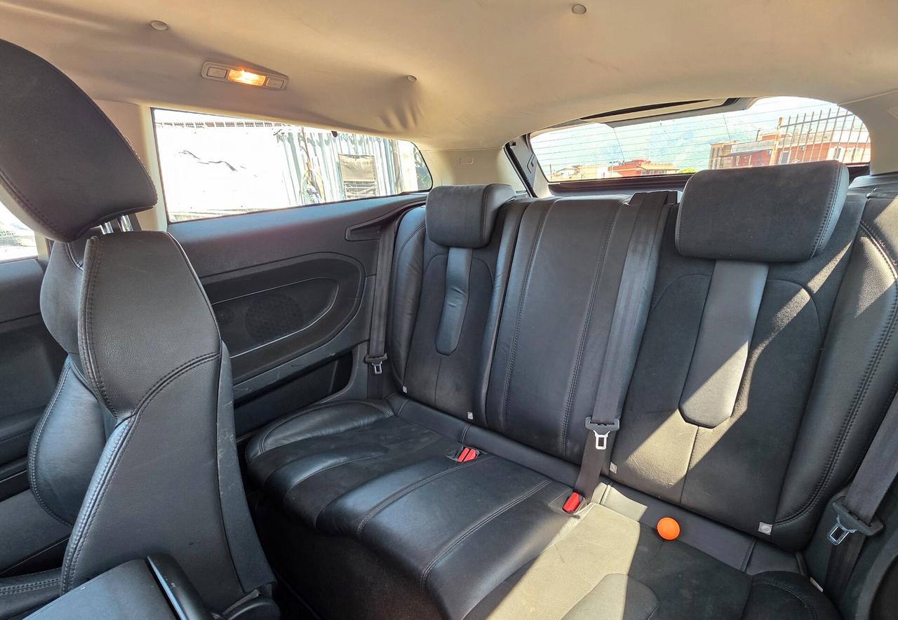 Land Rover Range Evoque 2.2 TD4 Coupé Prestige