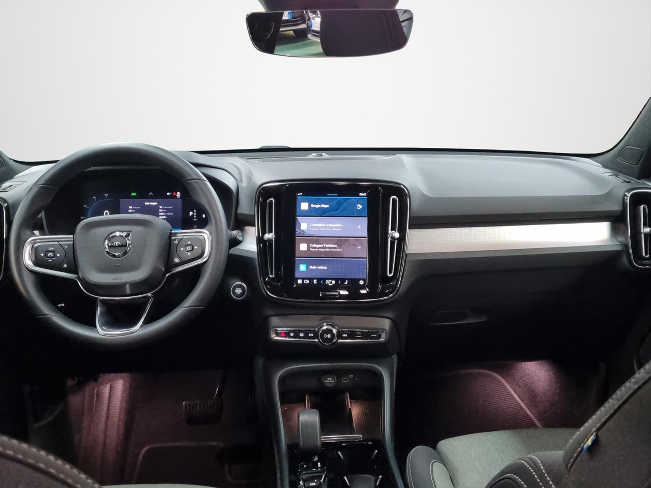 Volvo XC40 B3 automatico Plus Dark