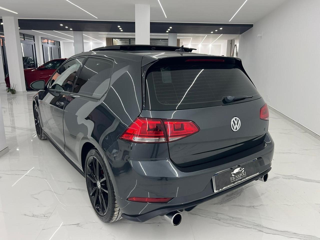 Volkswagen Golf GTI Performance 2.0 TSI 3p. BlueMotion Technology
