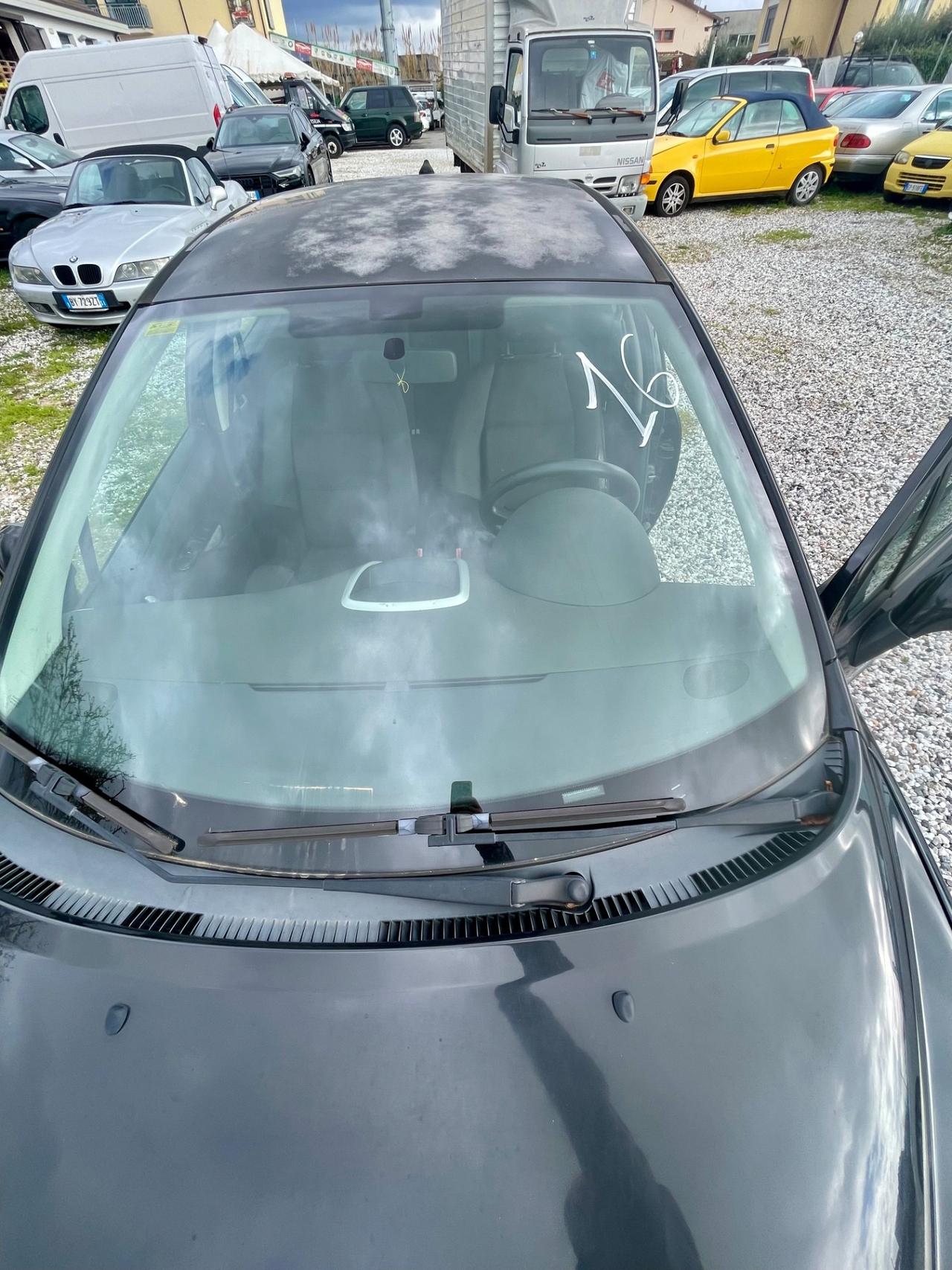 Peugeot 207 1.4 HDi 70CV FAP 5p. XS