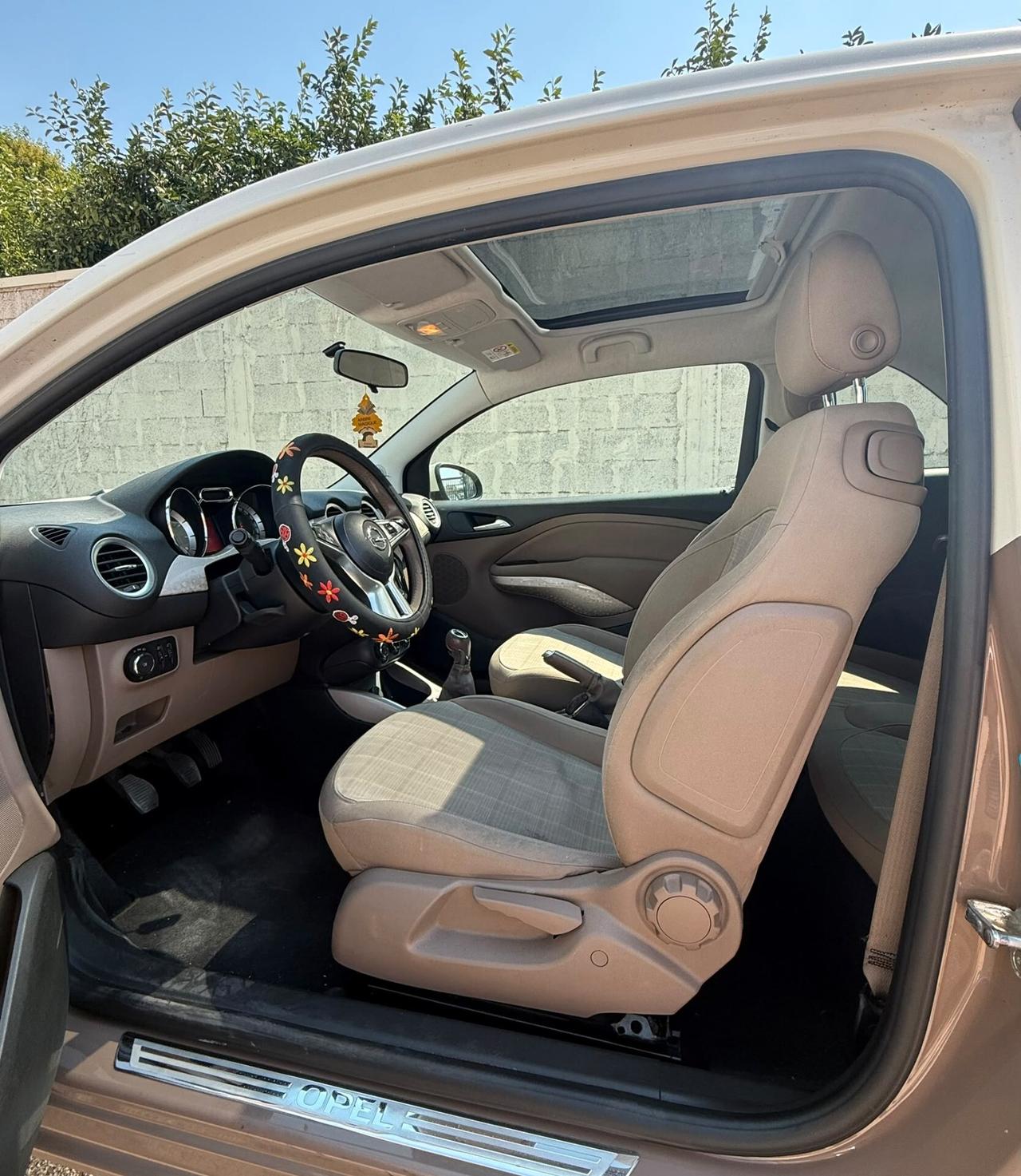 Opel Adam 1.4 GPL