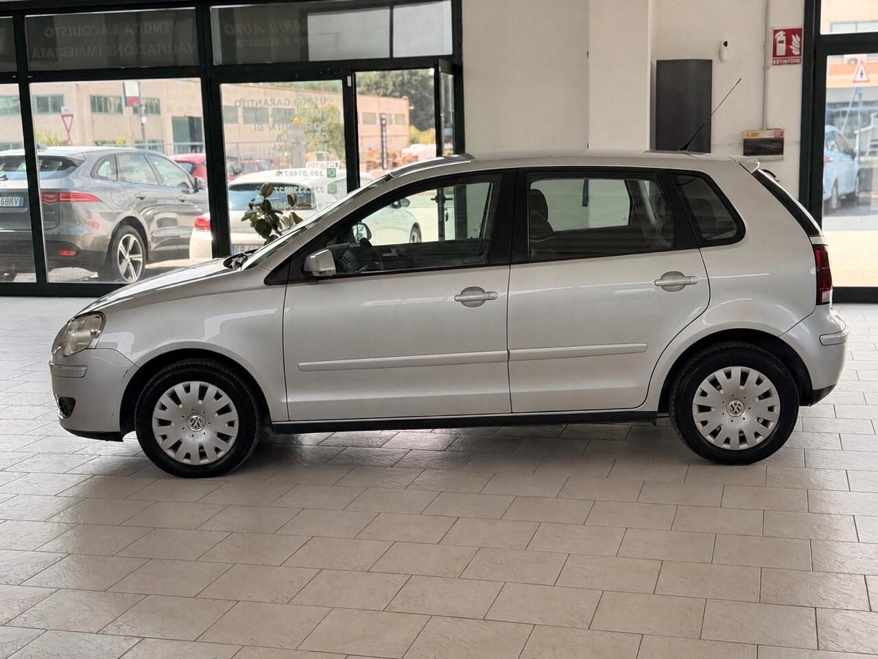 Volkswagen Polo 1.2/60CV 5p. Trendline