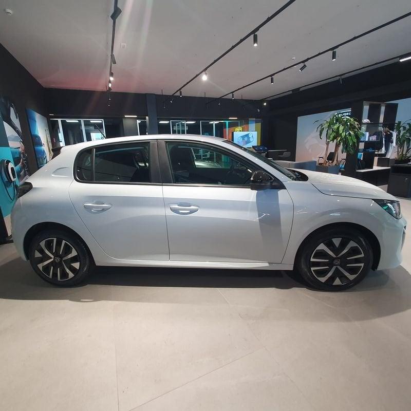 Peugeot 208 5P - STYLE Benzi