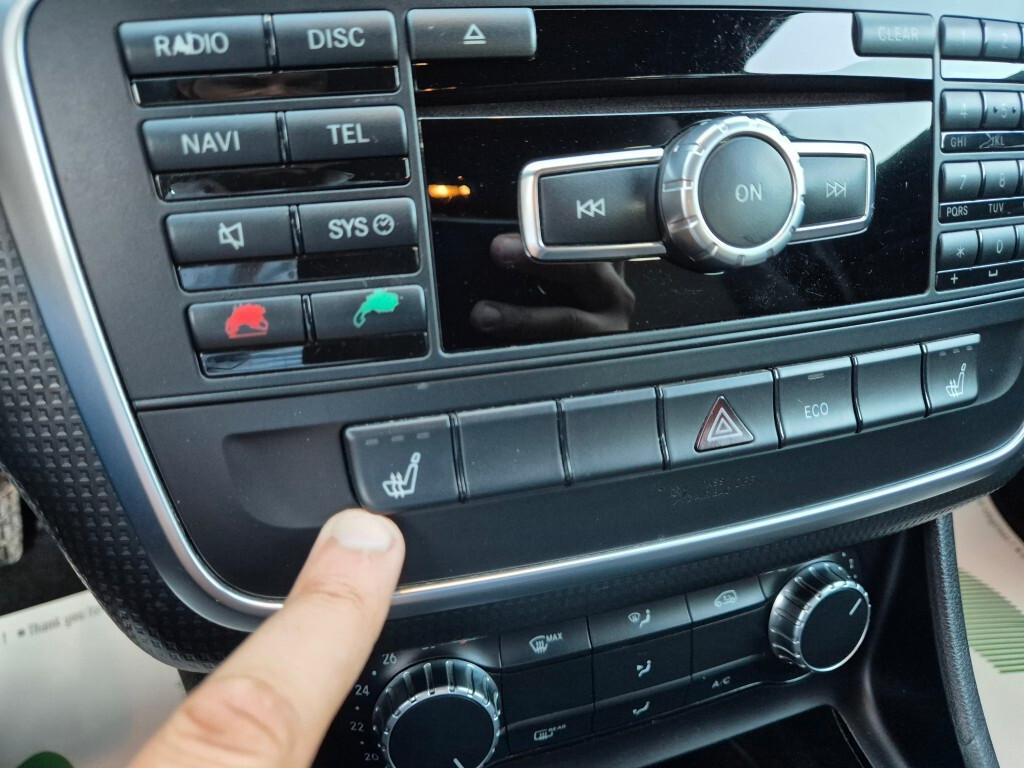 Mercedes A 180 d business 110cv
