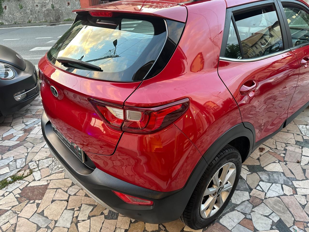 Kia Stonic 1.4 MPI 100 CV Urban