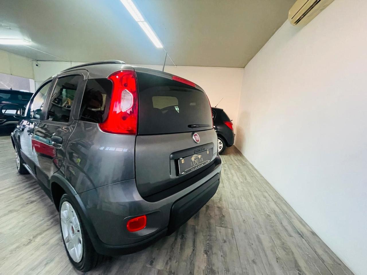 Fiat Panda 1.0 FireFly S&S Hybrid AZIENDALE