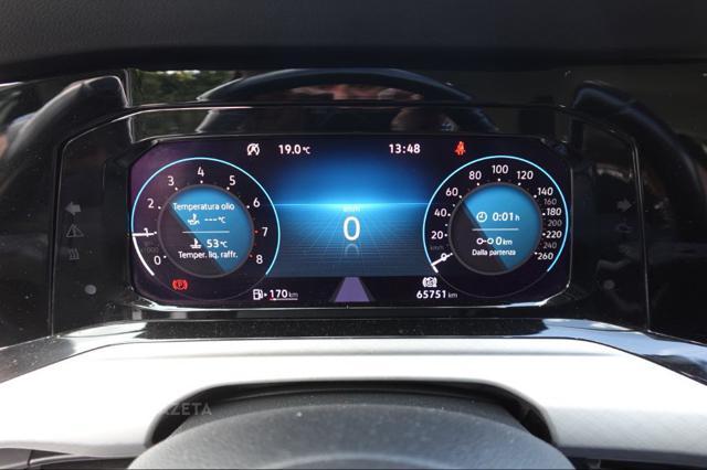 VOLKSWAGEN Golf 1.0 TSI Life