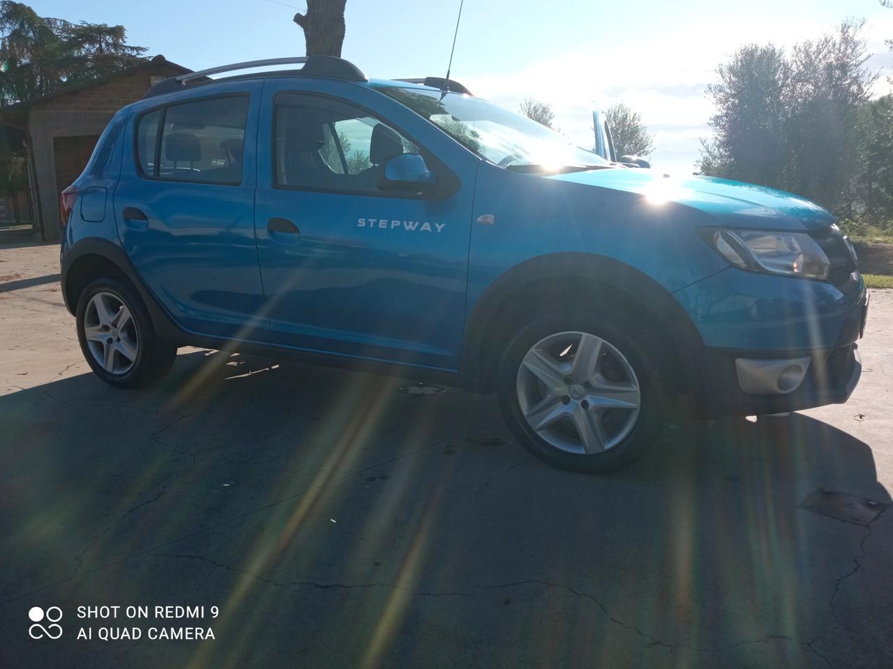 Dacia Sandero Stepway TCe Prestige
