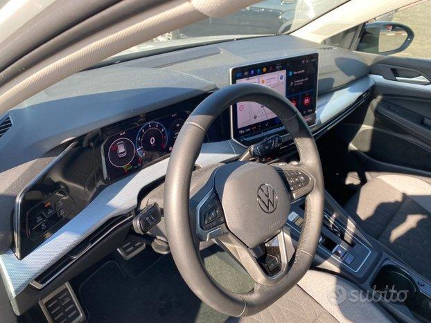VOLKSWAGEN Golf 1.5 eTSI 150 CV DSG GOAL