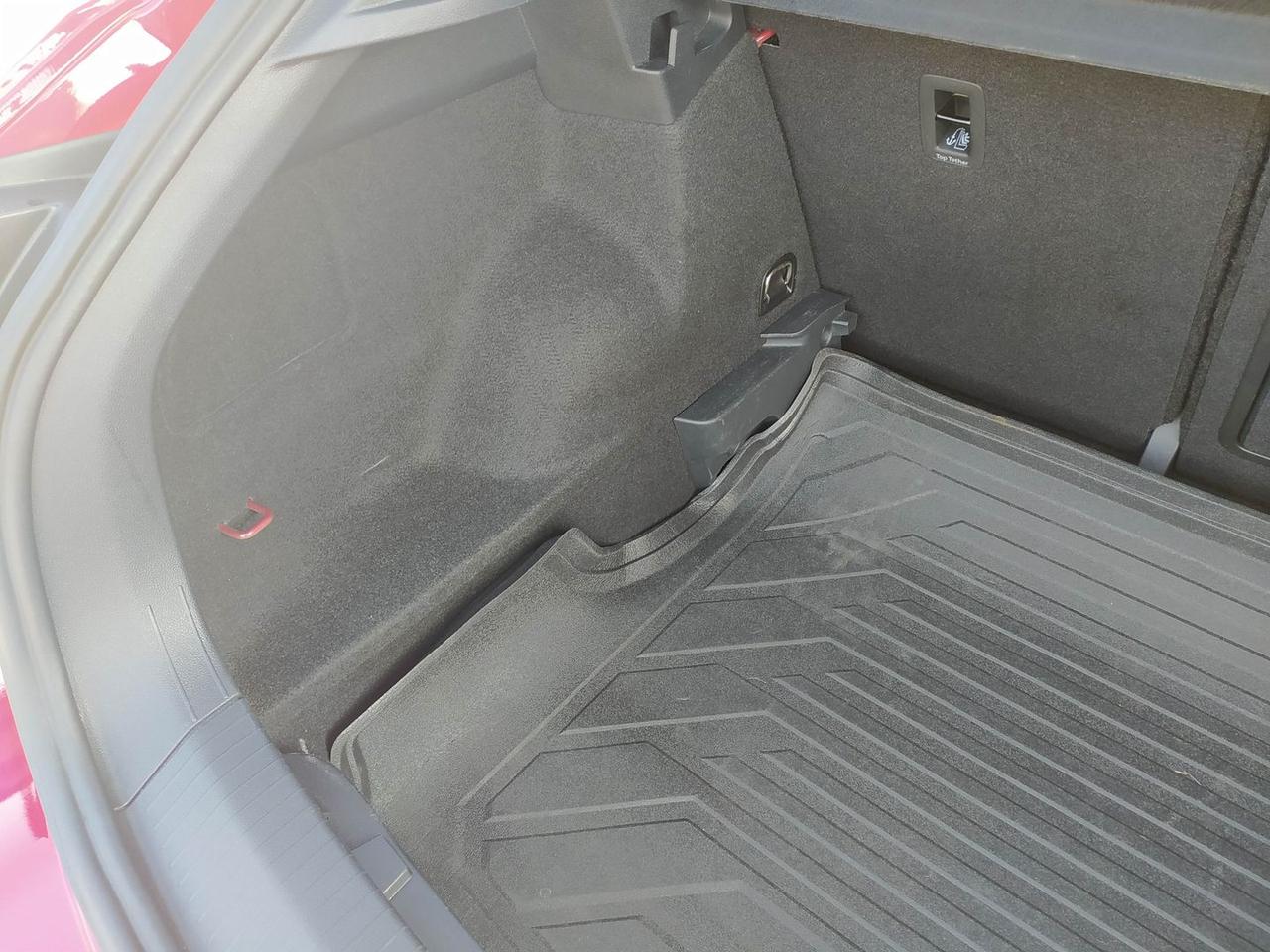 Volkswagen T-Roc R Line 1.0 TSI 110 CV #7284